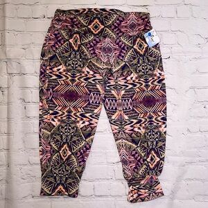 Onzie Capri Pants